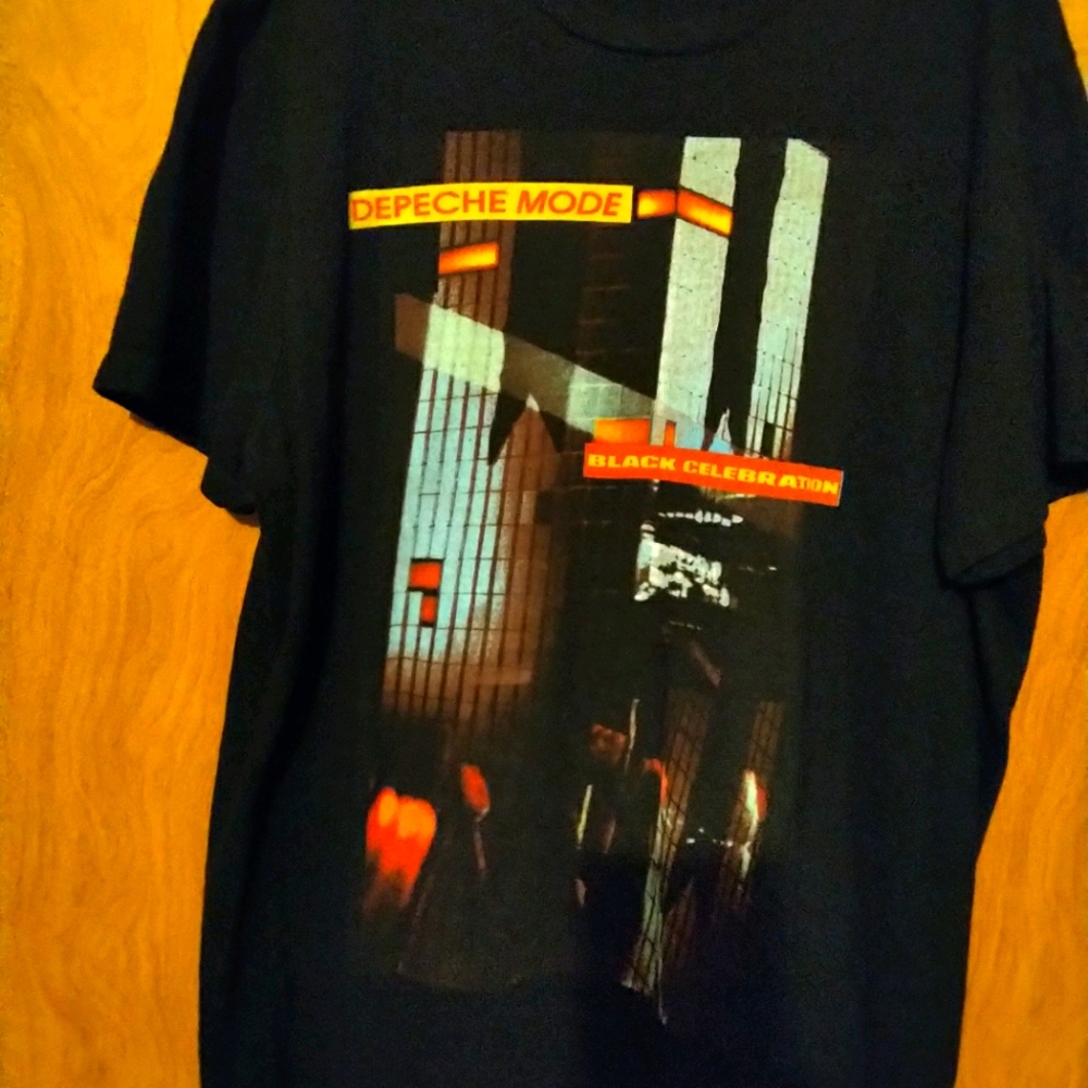 Depeche Mode black celebration band t oop